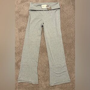 NWT Women’s Matilda Jane Gray Finn Pants Size L